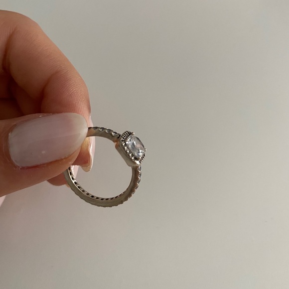 PANDORA RING